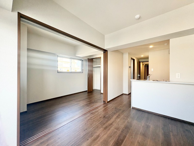 その他部屋・スペース　二面採光で明るい室内♪