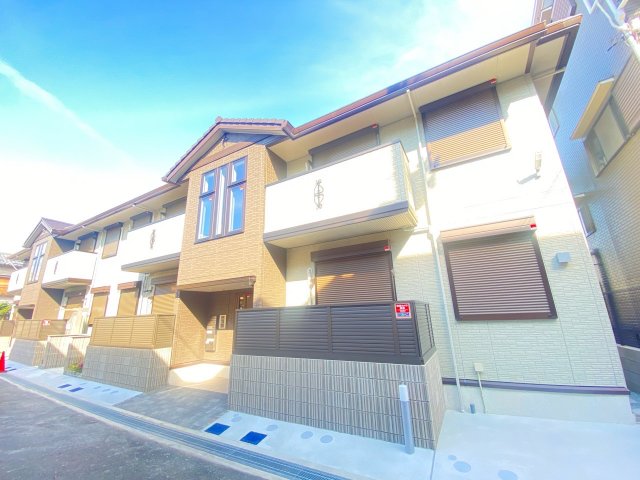 建物外観　オートロック付きで外部からの出入りがなく安心です