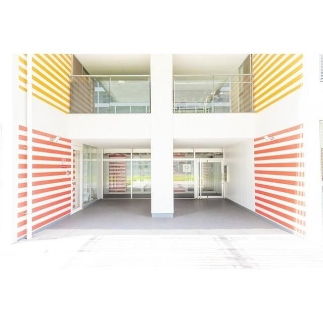 エントランス　ゆとりのあるエントランスです