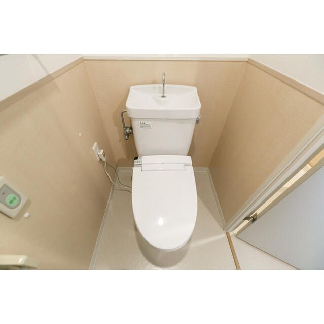 トイレ　落ち着いたトイレです