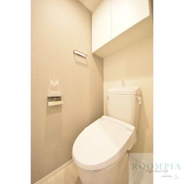 トイレ　※同タイプの別のお部屋です。