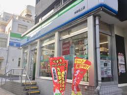 コンビニ　ファミリーマート神楽坂上店（コンビニ）まで364m