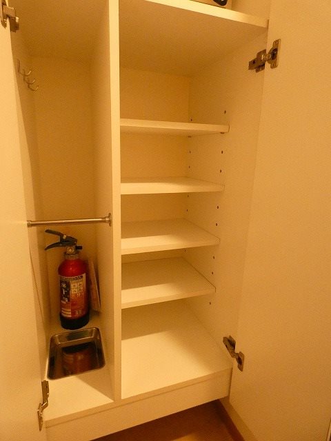 収納　シューズボックス※別部屋参考写真