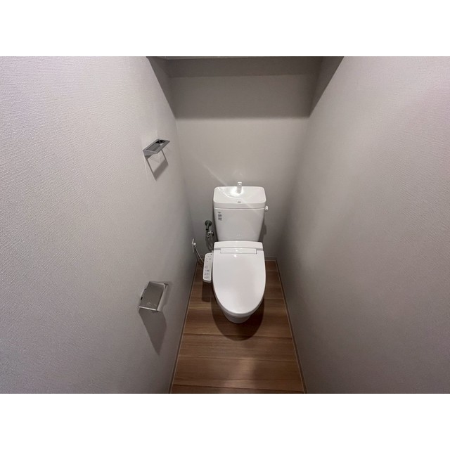 トイレ　トイレ