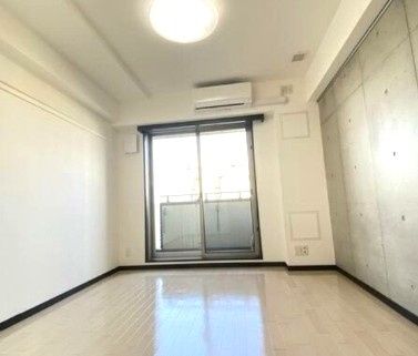 居室・リビング　明るいお部屋ですね♪