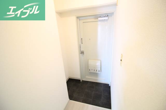 玄関　玄関スペース