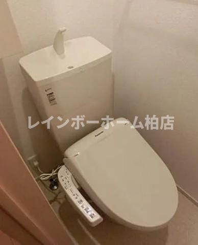 トイレ　トイレもきれいです