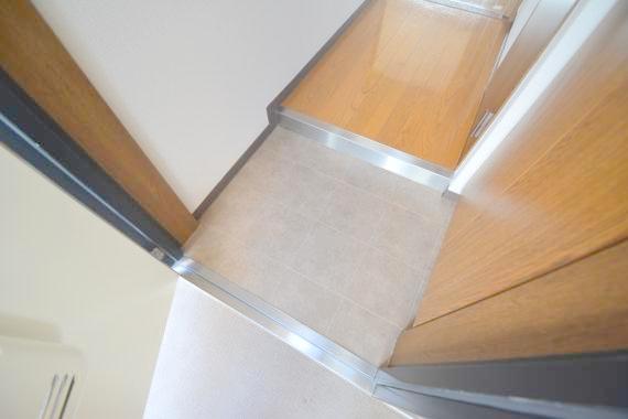 玄関　素敵な玄関は毎朝あなたを元気に送りだしてくれますよ。