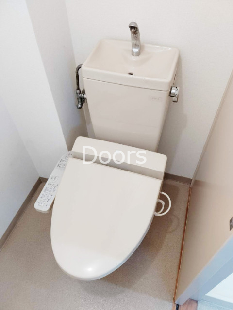 トイレ　イメージ