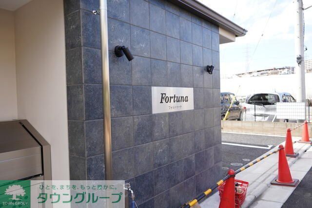 エントランス　★お部屋探しは株式会社タウンハウジング東京まで★