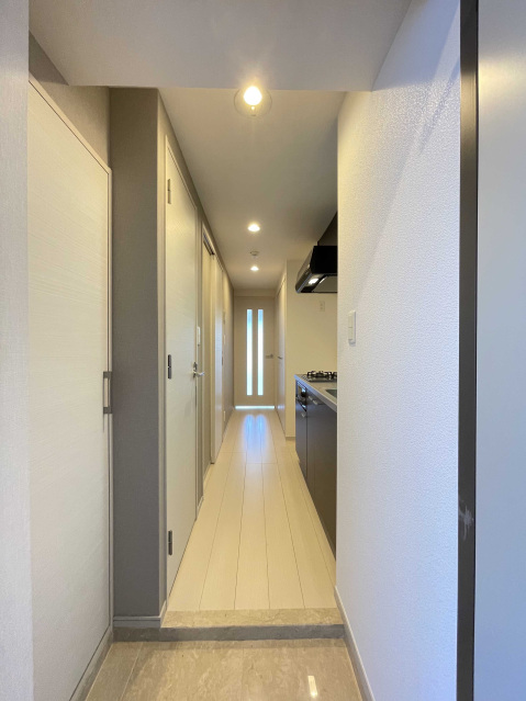 玄関　同タイプ参考写真