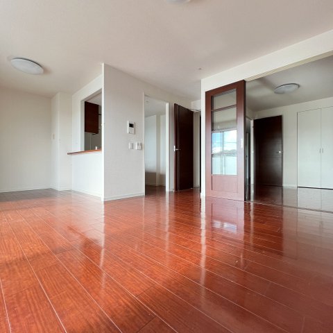 居室・リビング　同仕様タイプです