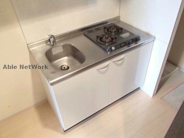 キッチン　別部屋の写真となります