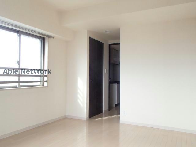 収納　別部屋の写真となります