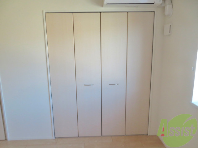 収納　こちらは６．４帖洋室にあるクローゼットの収納です