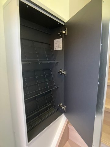 収納　シューズボックス