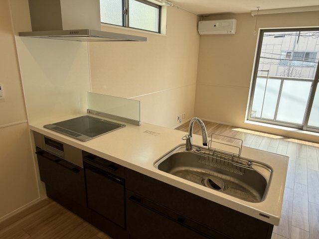 キッチン　同建物別室参考写真