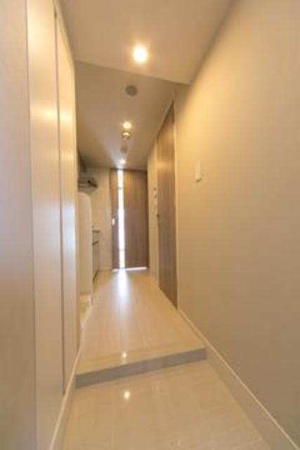 玄関　※写真は同タイプ住戸です。