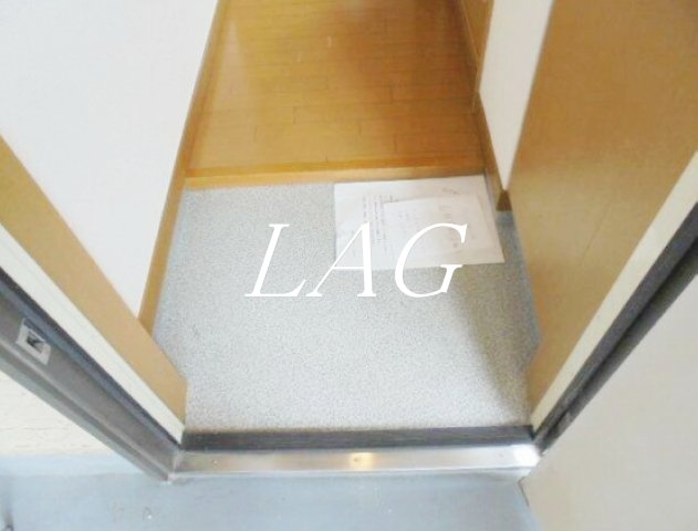 玄関　玄関です。