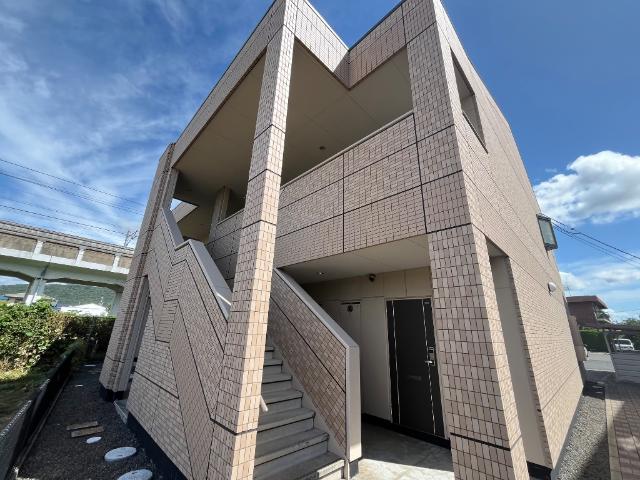 建物外観　外観写真（昼）