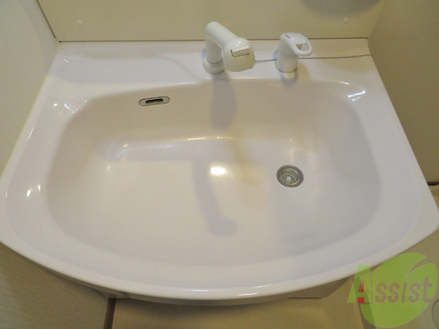 洗面設備　シャンプードレッサー。身支度はここでばっちり