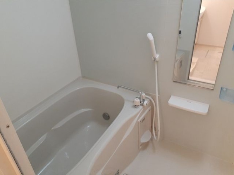 バス・シャワールーム　図面と現状に相違がある場合には現状を優先