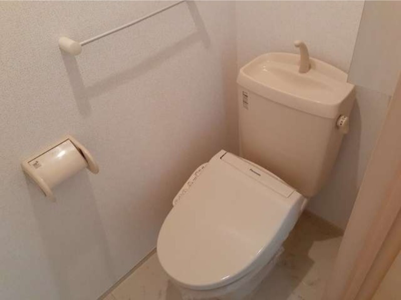 トイレ　図面と現状に相違がある場合には現状を優先