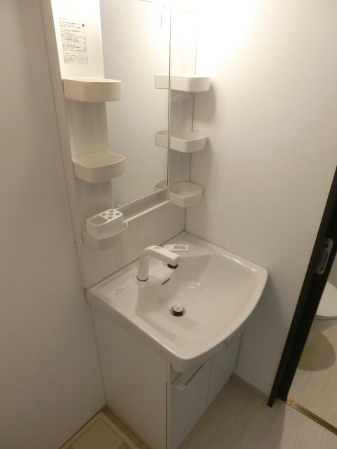 洗面設備　シャンプドレッサー