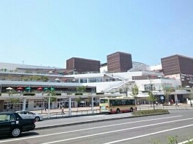 ショッピングセンター　テラスモール湘南（ショッピングセンター）まで1740m