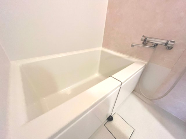 バス・シャワールーム　詳細は、RISUMO江坂本店までお問合せください♪