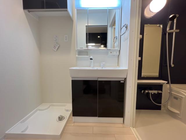 洗面設備　洗髪洗面化粧台