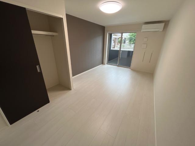 居室・リビング　洋室