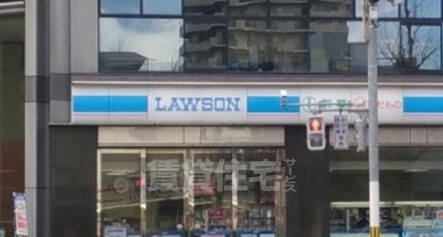 コンビニ　ローソン　堀川高辻店（コンビニ）まで135m