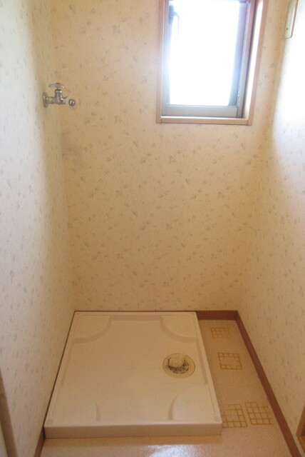 その他設備　洗濯機置場