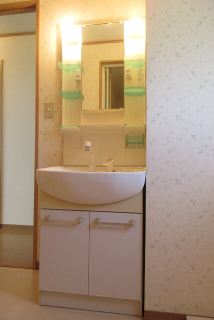 洗面設備　洗髪洗面化粧台