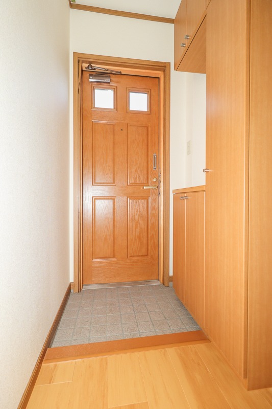 玄関　図面と現状に相違がある場合には現状を優先