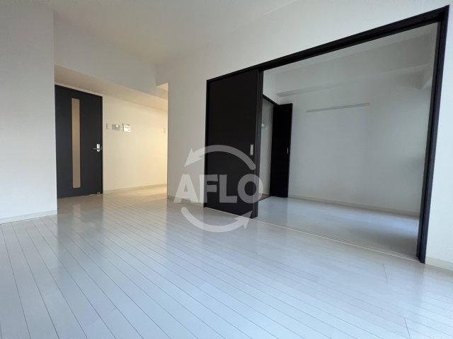 居室・リビング　アーベル更紗北堀江　リビング