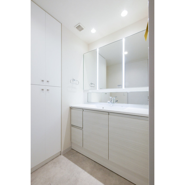 洗面設備　同タイプ写真　※現況優先