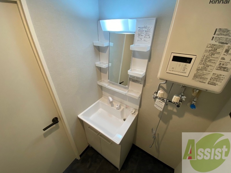 洗面設備　シャンプードレッサーで身支度もラクラクです！