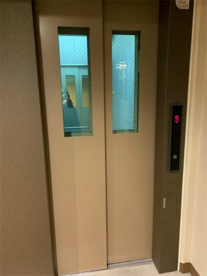 その他設備　エレベーター