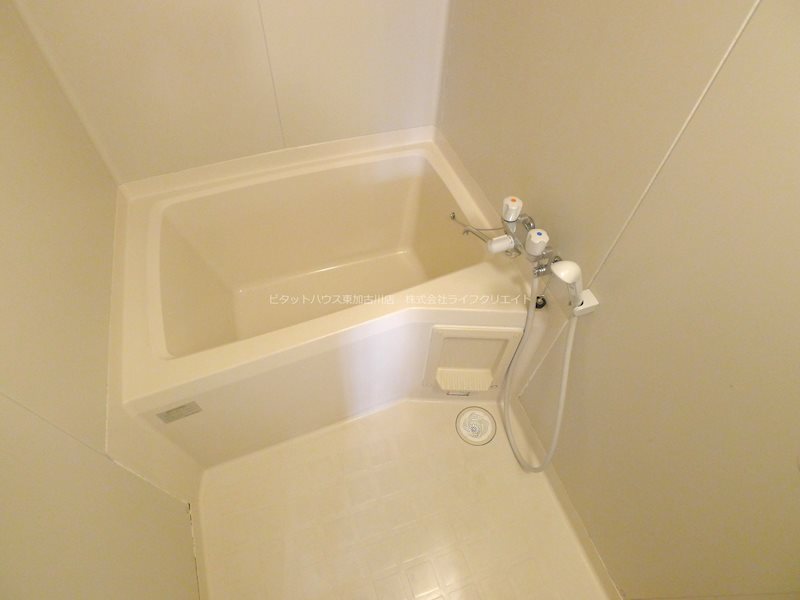 バス・シャワールーム　写真は別室