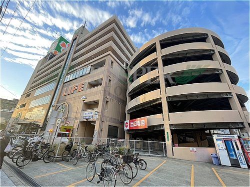 スーパー　ライフ今里店（スーパー）まで307m