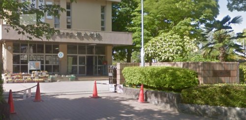 小学校　楠小学校（小学校）まで1575m