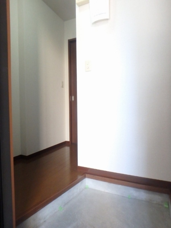 玄関　図面と現状に相違がある場合には現状を優先