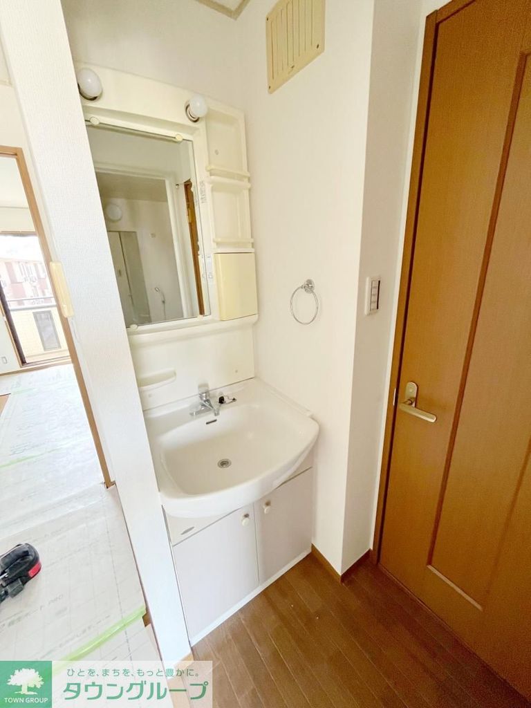 洗面設備　同シリーズ