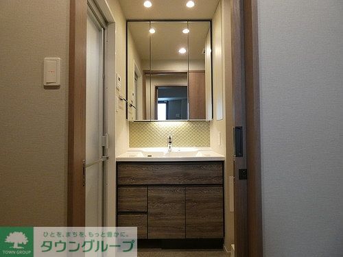 洗面設備　洗面化粧室