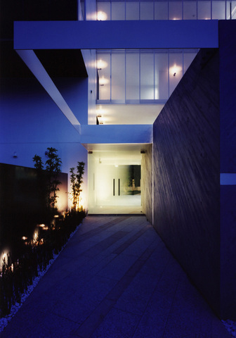 エントランス　エントランス