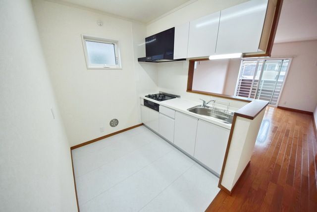 キッチン　★3口コンロのカウンターキッチン★