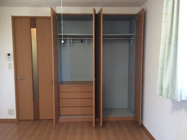 収納　※写真はサンプルです