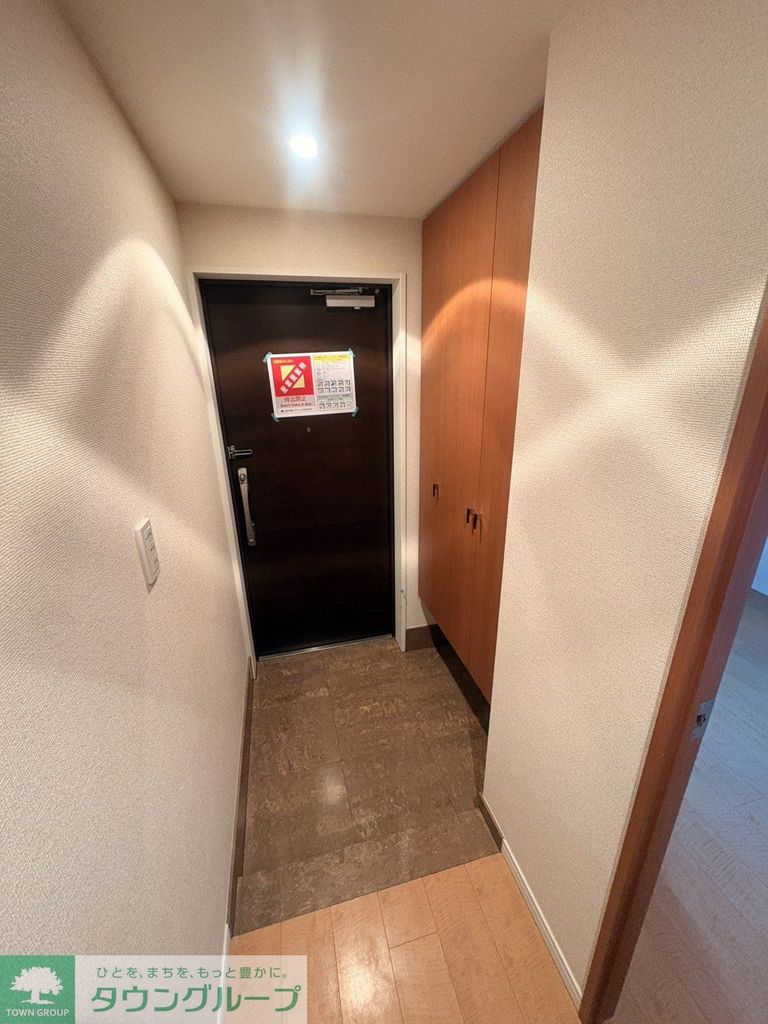 玄関　玄関ホール　シューズボックスもあります